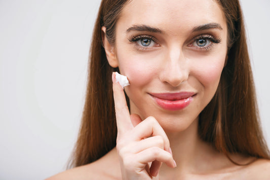 Enlarged Pores: Causes and  What You Can Do About Them